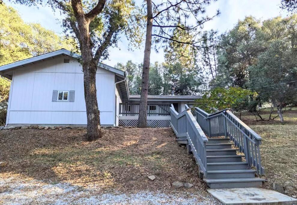 Home In Groveland Near Yosemite Np Экстерьер фото